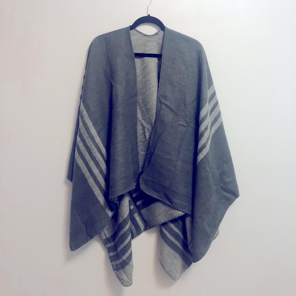BB DAKOTA Wrap Cardigan Poncho - Picture 2 of 7